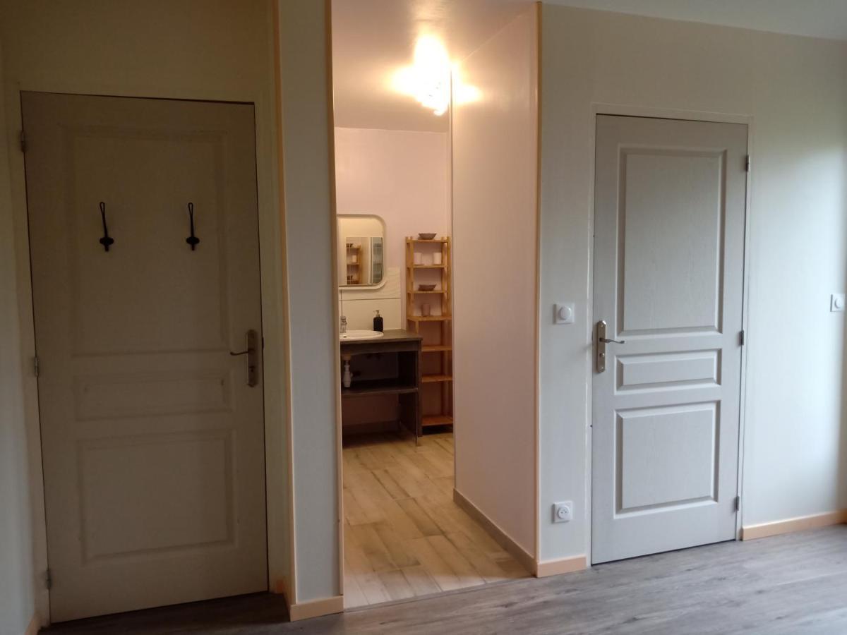 Chez Magali Bed & Breakfast Courtemaux Bagian luar foto